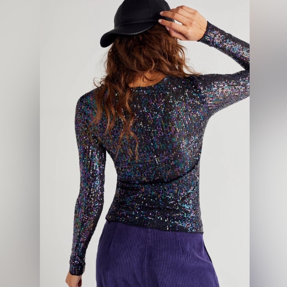 NWOT Free People Gold Rush Long Sleeve Size S - Picture 2 of 3